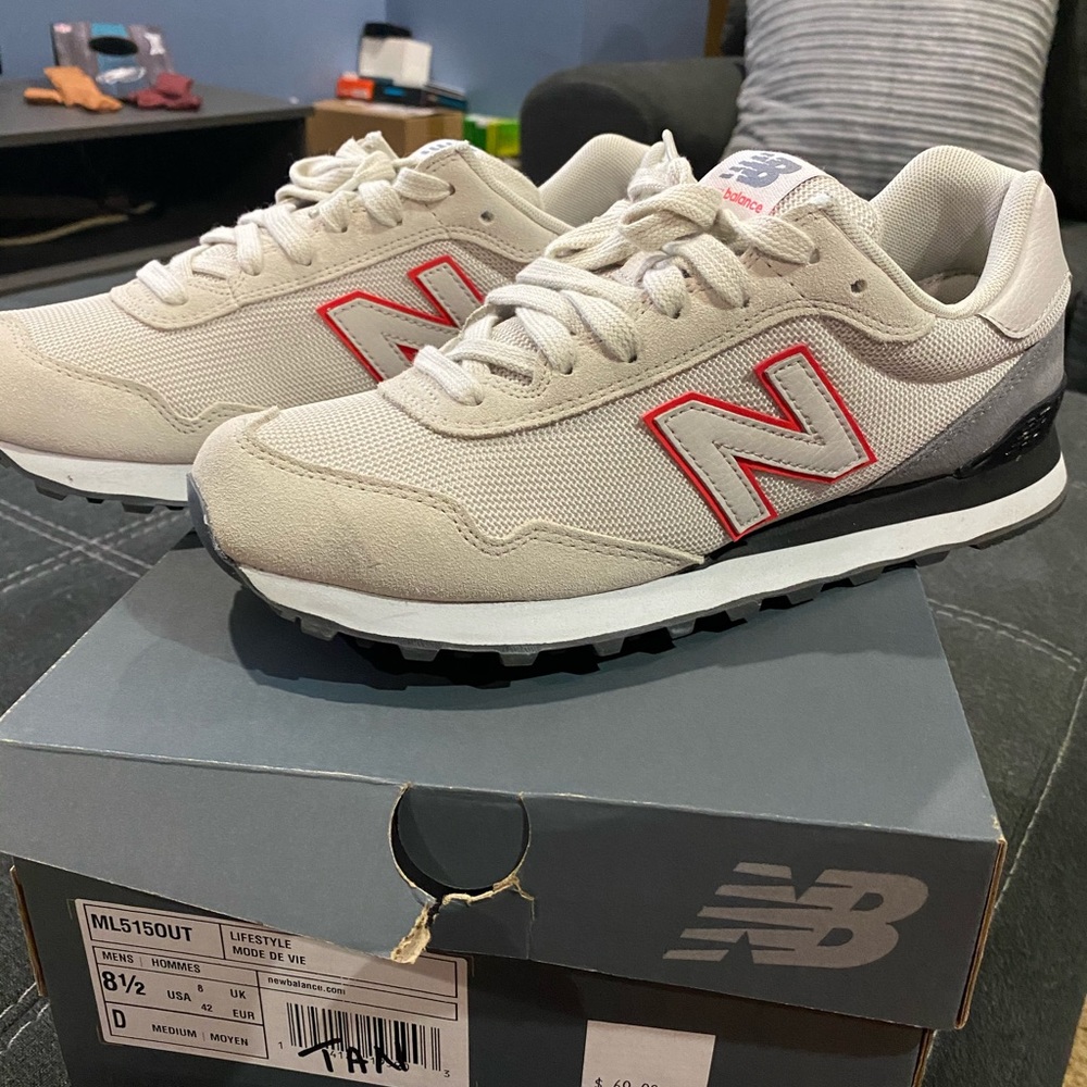 Men’s New Balance Sneakers sz 8.5